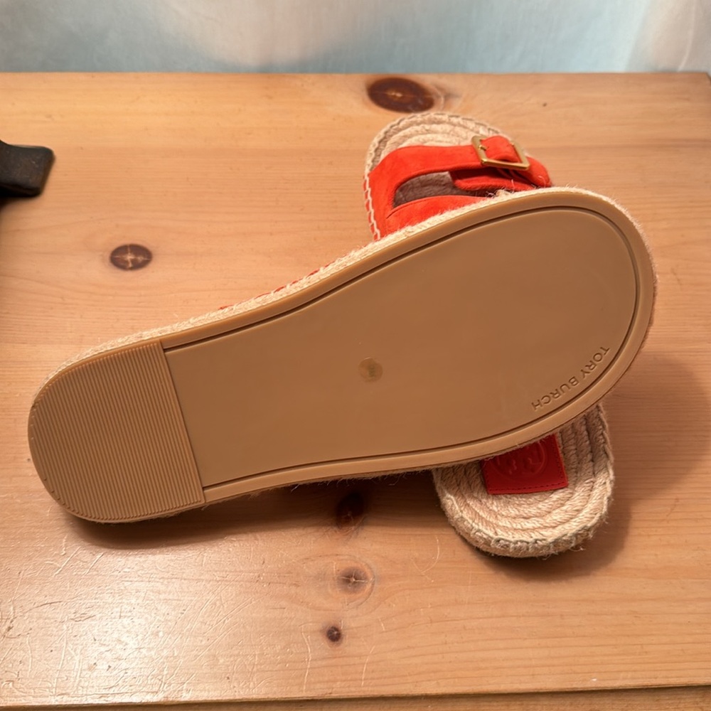 Tory Burch Two Band Flat Espadrille Slide in Bright Samba Suede Size 9. NWOB - Picture 2 of 3